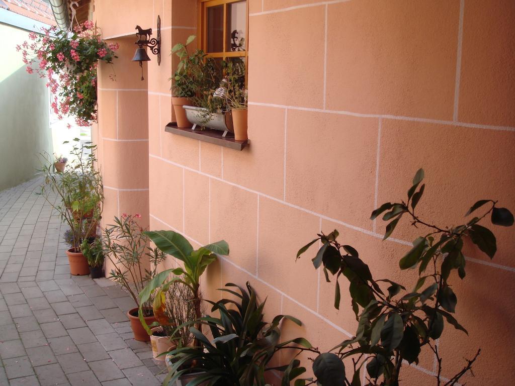 Haus Am Markt Königstein in der Oberpfalz Exterior foto